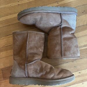 UGG shearling boots caramel 7 mid calf classic short II chestnut slippers brown